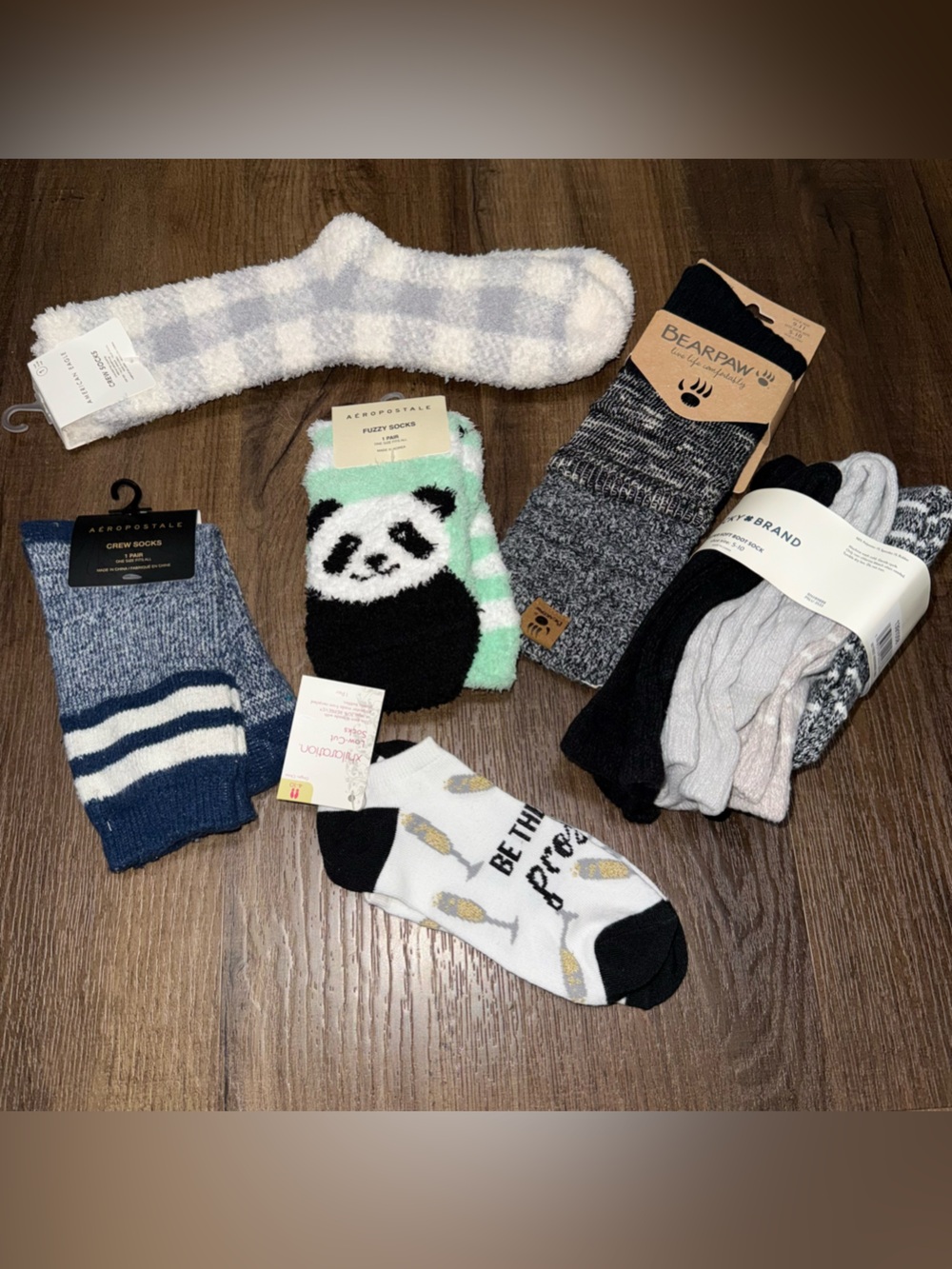 ✨ Women’s Cozy Sock Bundle Lot (8 Pairs Total - All NWT) ✨